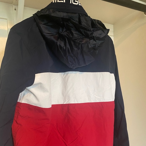 Tommy Hilfiger Men's Active Jacket - Picture 4 of 4
